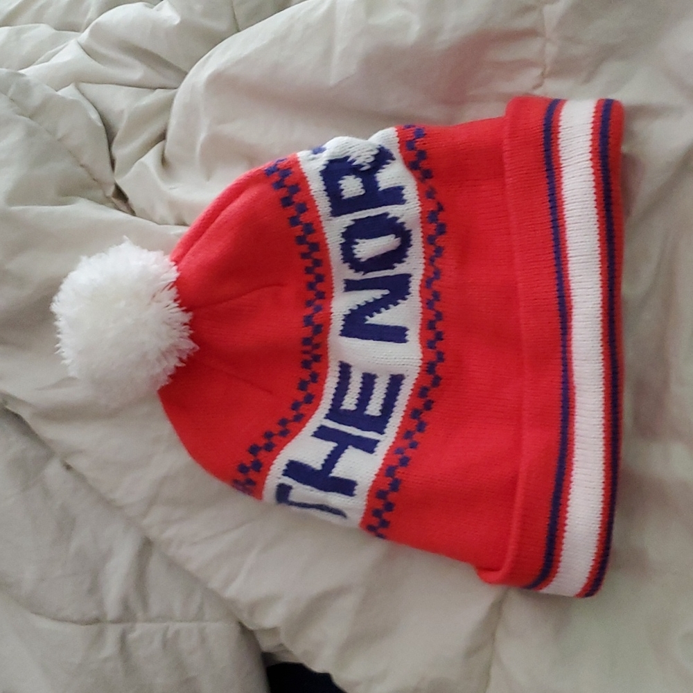 North Face pom beanie